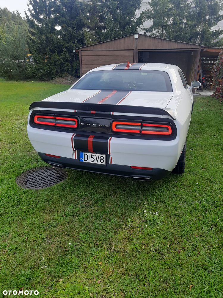 Dodge Challenger 3.6 SXT - 8