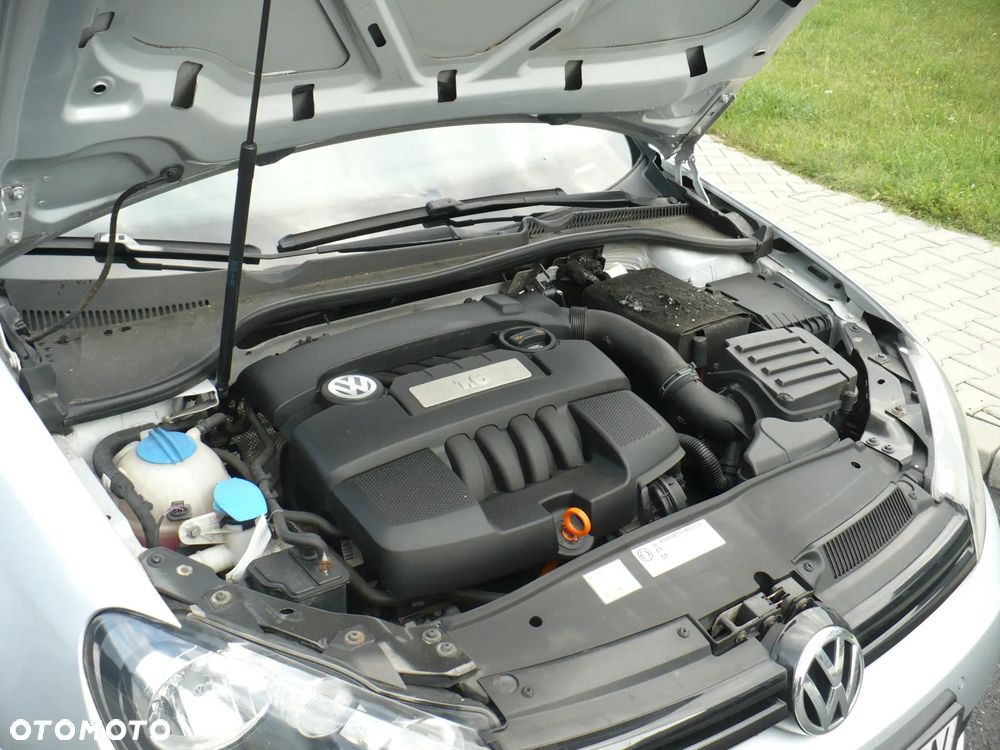 Volkswagen Golf - 26