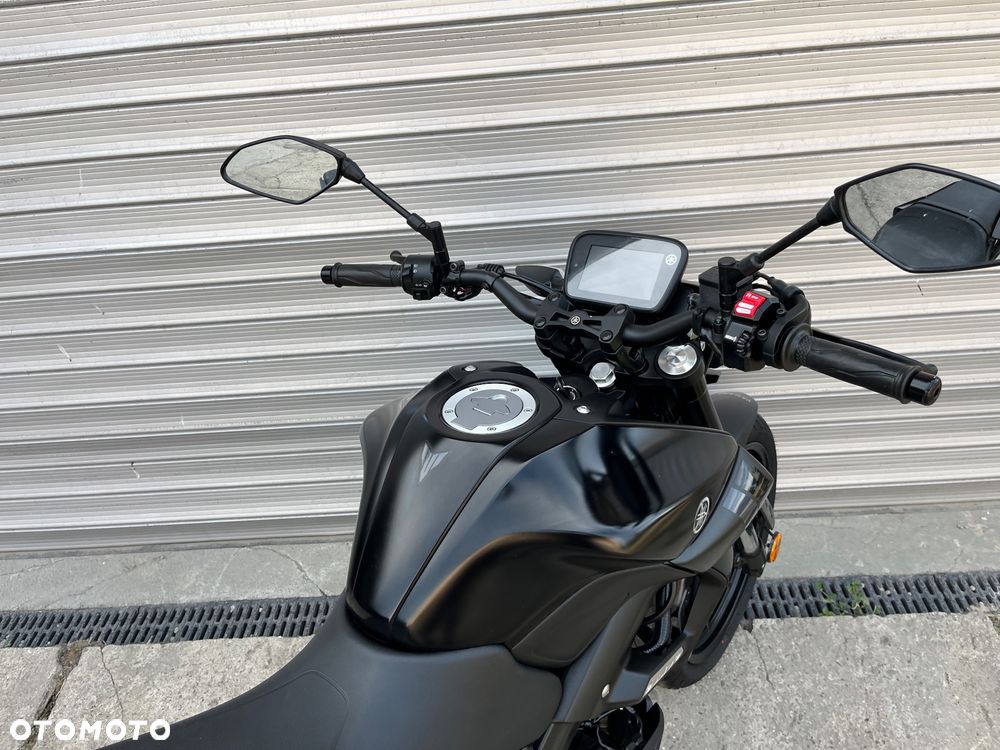 Yamaha MT - 13