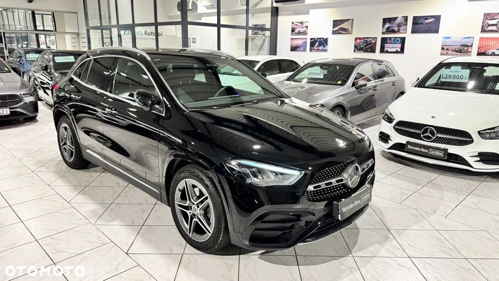 Mercedes-Benz GLA 200 AMG Line