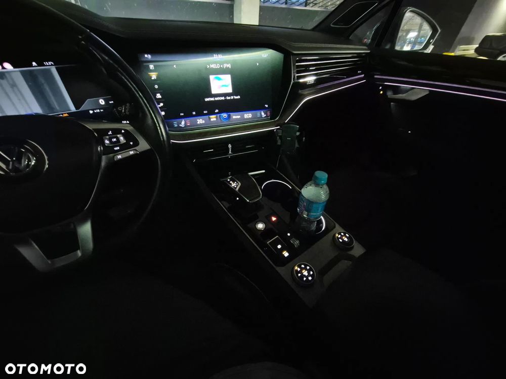 Volkswagen Touareg 3.0 V6 TDI SCR 4Mot Elegance - 17