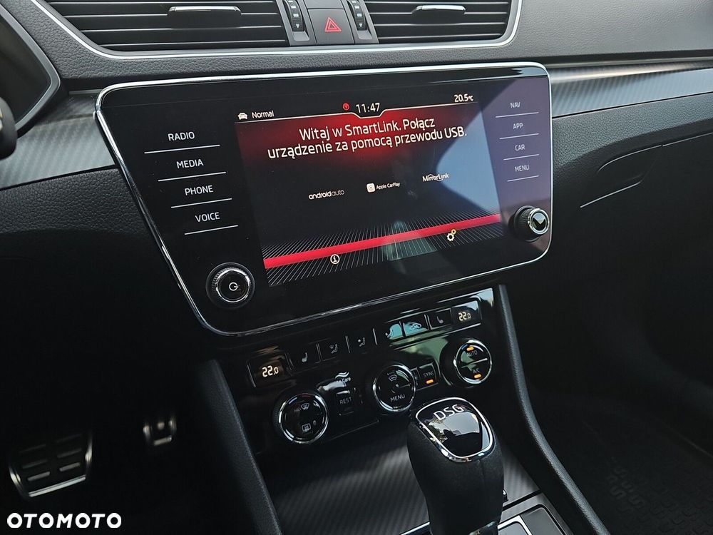 Skoda Superb 2.0 TDI Sportline DSG - 20