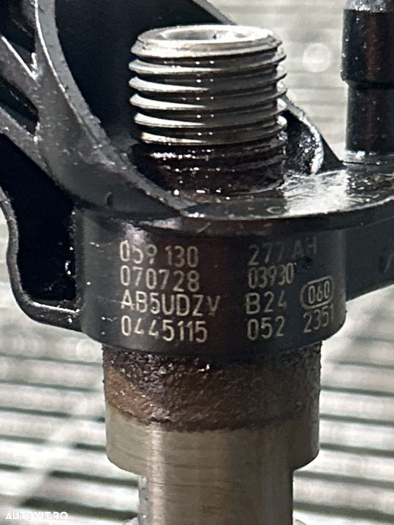Injector Volkswagen Touareg 7L 3.0 TDI 2007 - 2011 225CP BKS CATA Euro5 (1221) 0445115052 - 3