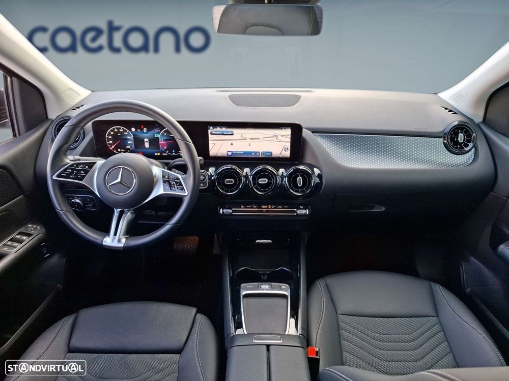 Mercedes-Benz B 180 d - 12