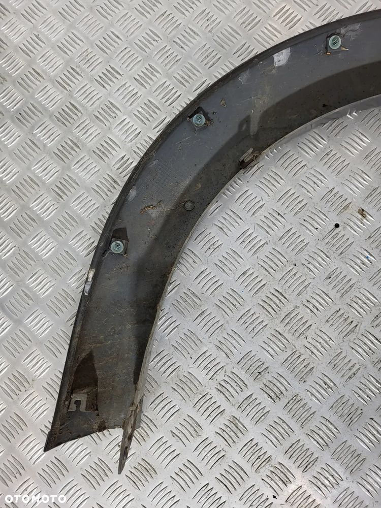 Mitsubishi L200 IV Listwa Błotnika Lewy Przód - 14