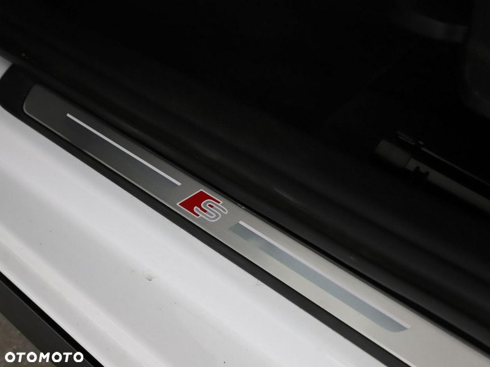 Audi A3 Sportback 45 TFSIe S tronic S line - 39
