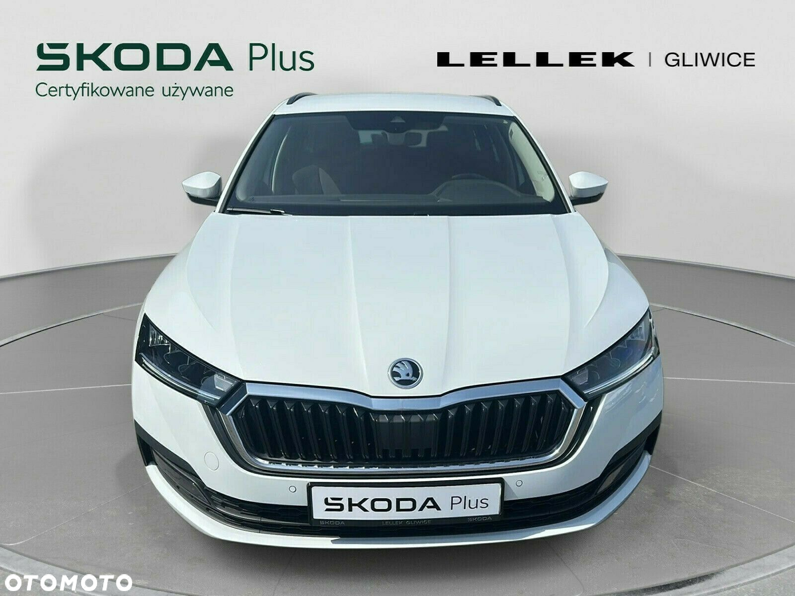 Skoda Octavia - 2