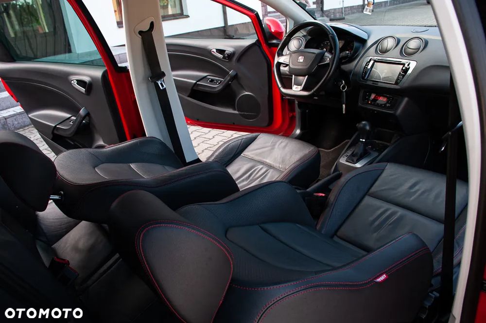 Seat Ibiza ST 1.4 TSI DSG FR - 27