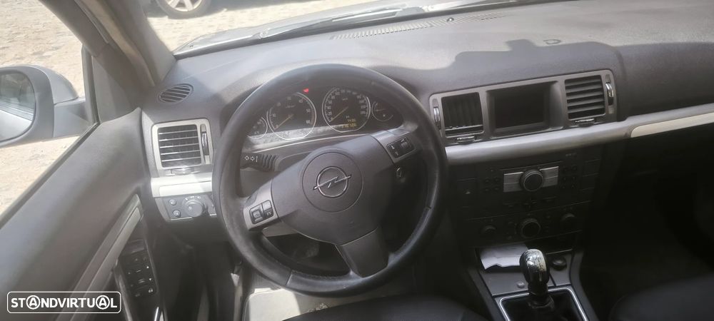 Opel Vectra Caravan 1.9 CDTi Comfort - 5