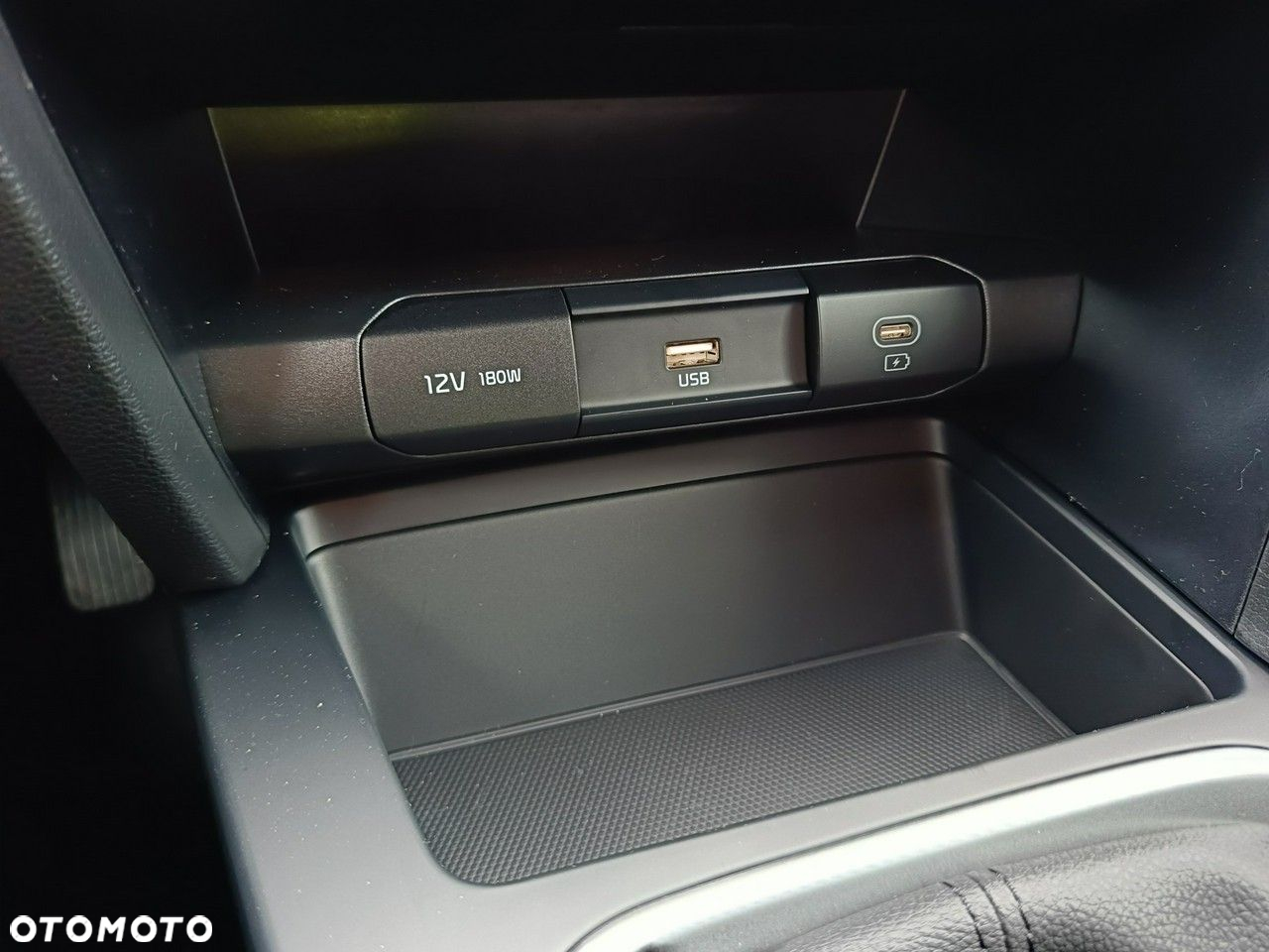 Kia Ceed - 27