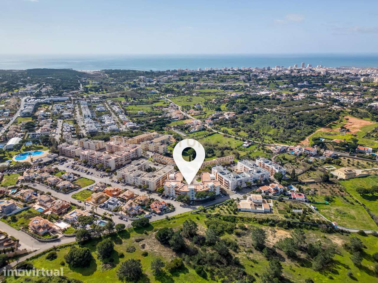 Apartamento T2, na Urbanização Al-Sakia Village, em Quarteira - Grande imagem: 2/33