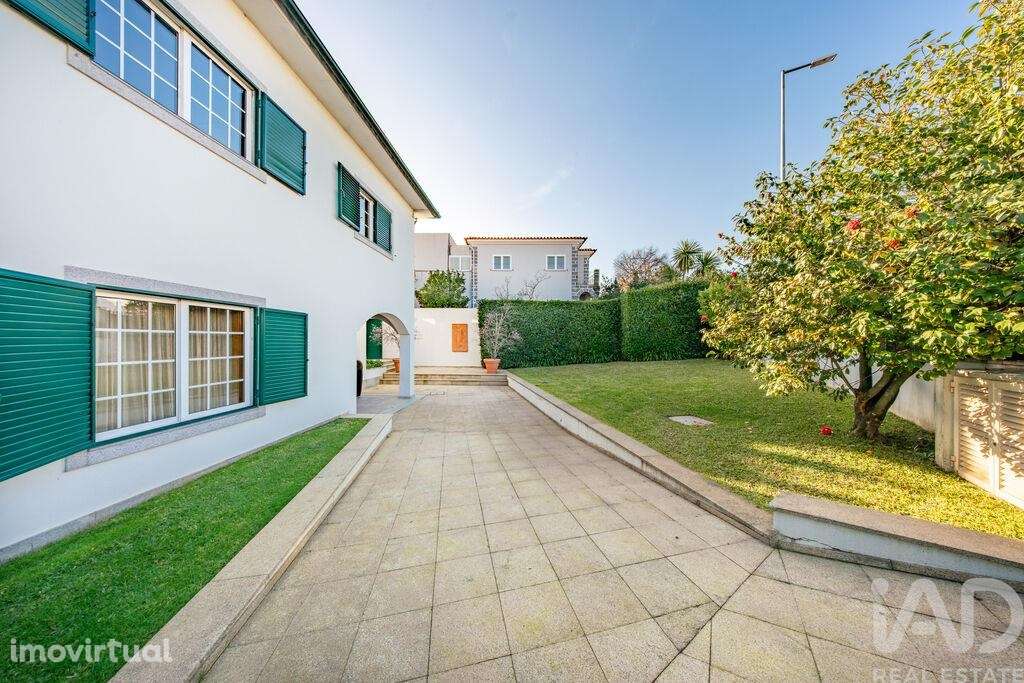 Moradia isolada T4 em Vila Nova de Famalicão e Calendário de 205 m2 - Grande imagem: 4/39