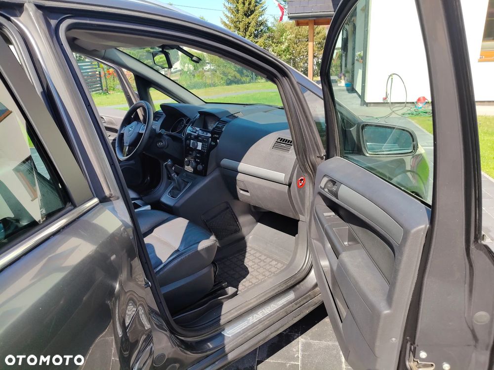 Opel Zafira 1.7 CDTI - 8
