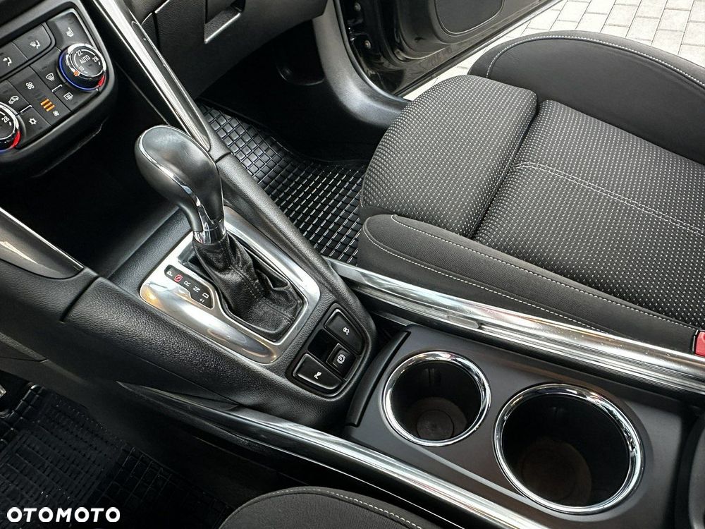 Opel Zafira 2.0 D (CDTI) Automatik Edition - 28