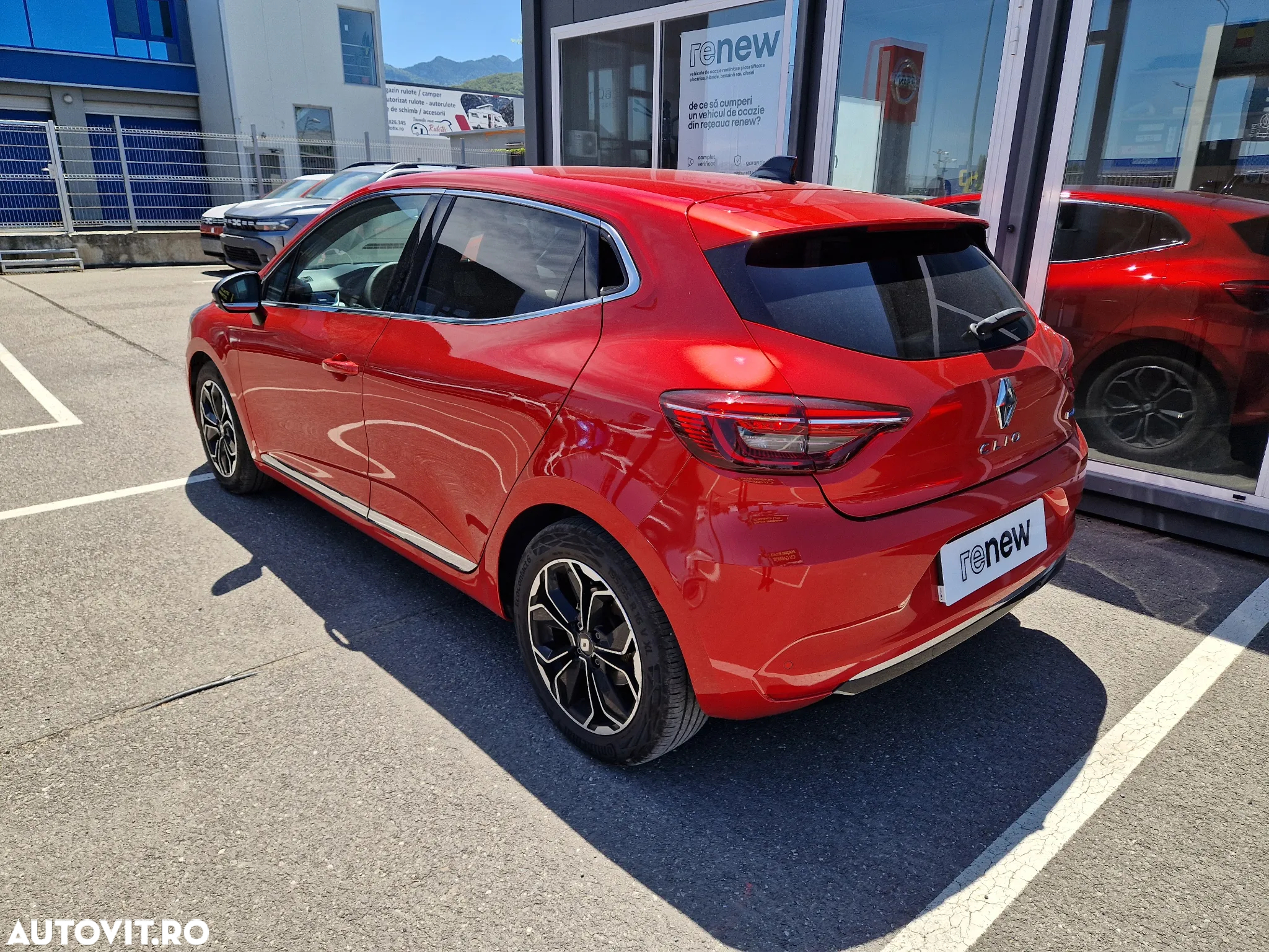 Renault Clio - 11