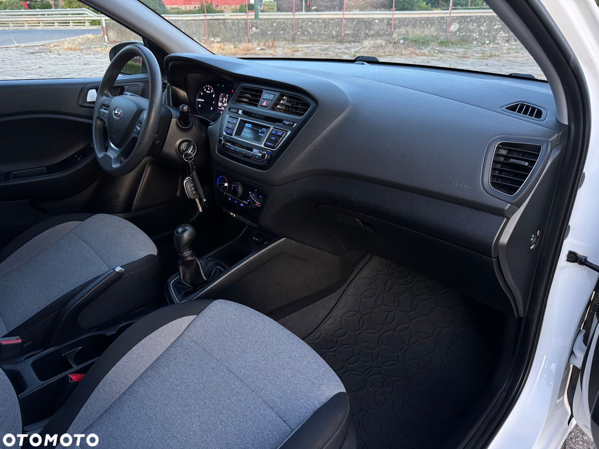 Hyundai i20 1.2 BlueDrive Classic - 10