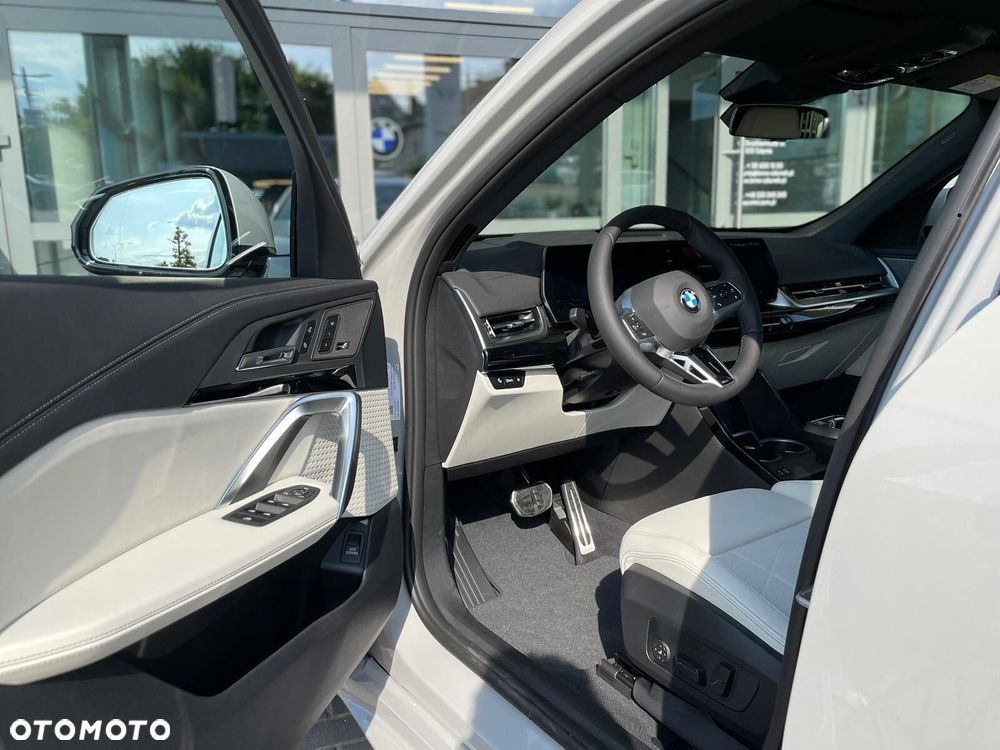 BMW X2 - 12