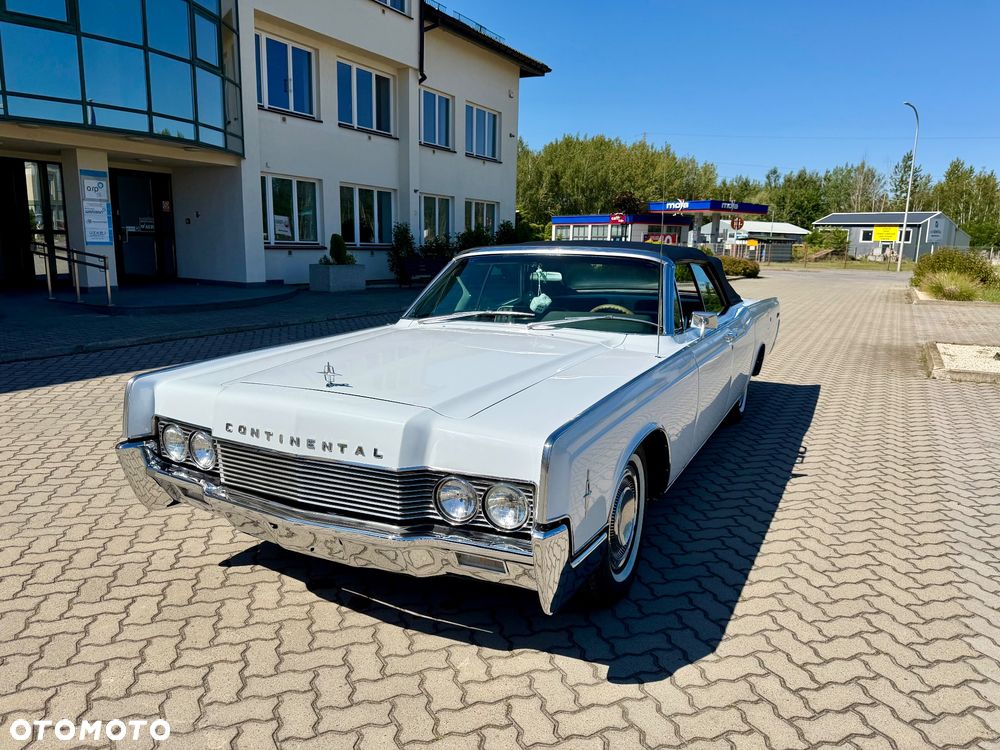 Lincoln Continental - 19