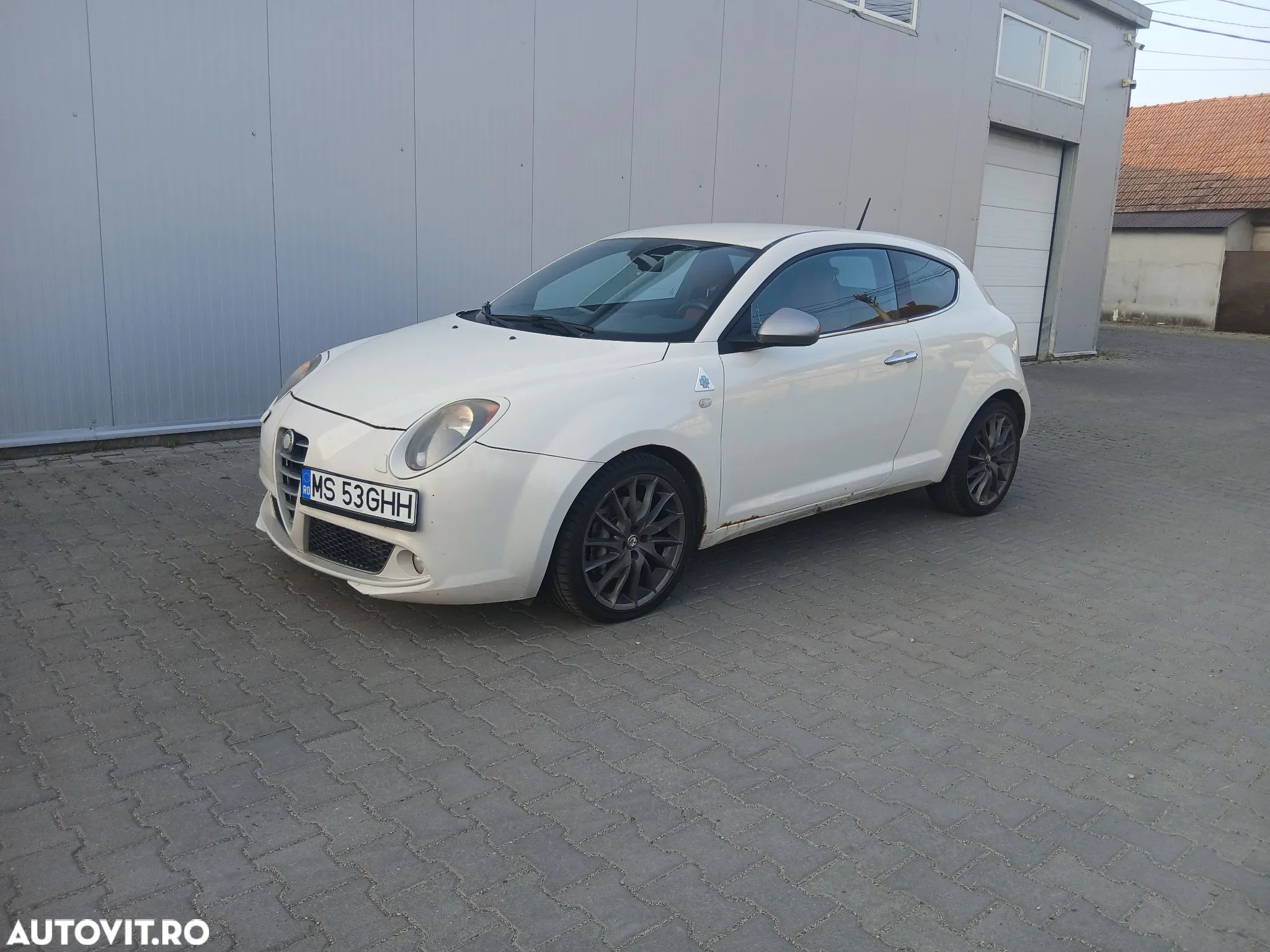 Alfa Romeo Mito - 1