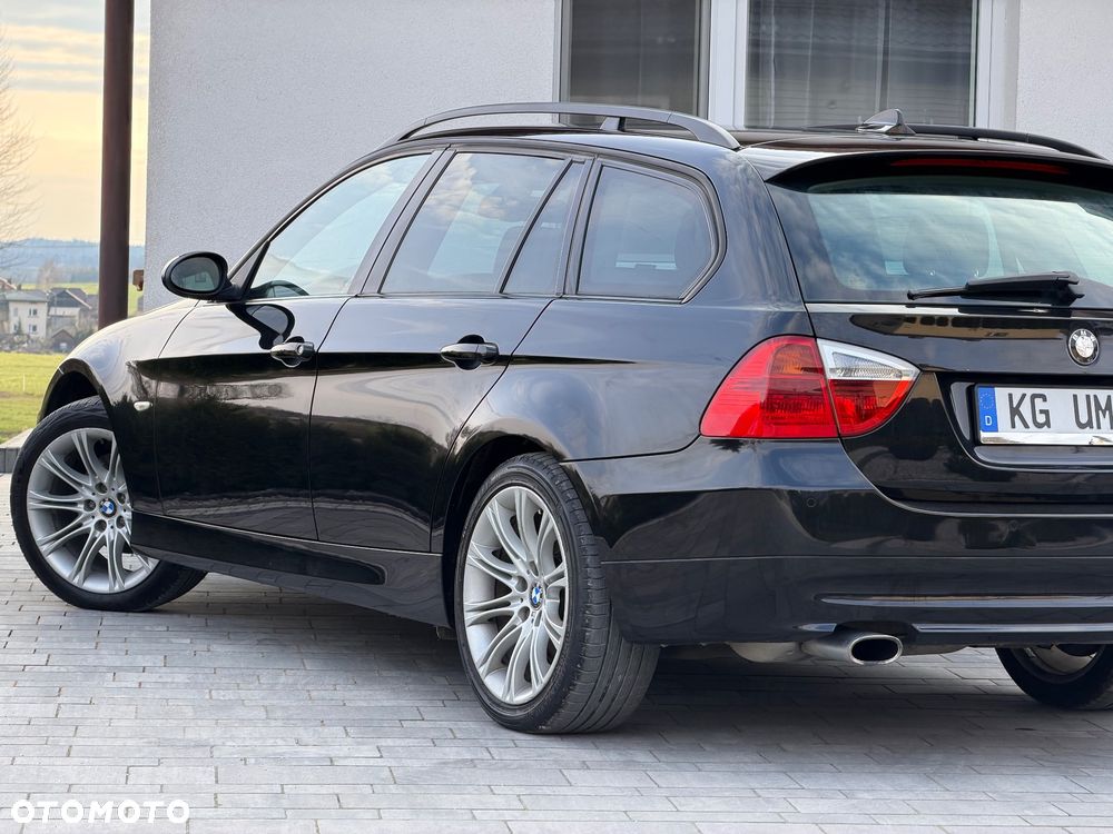 BMW Seria 3 - 17