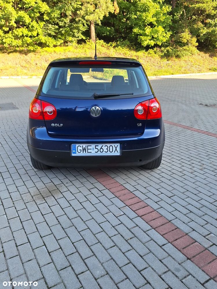 Volkswagen Golf 1.6 Tour Edition - 16