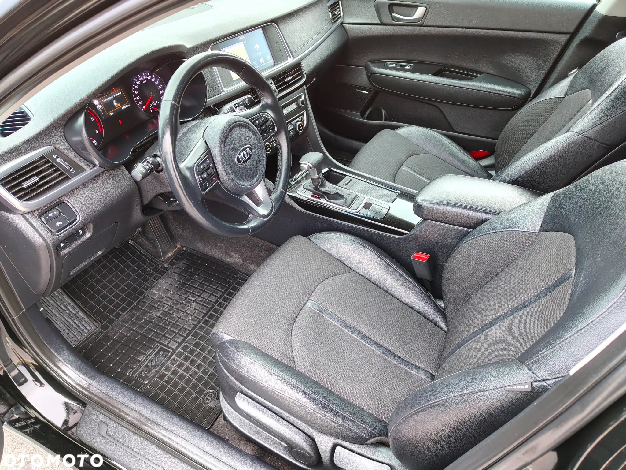 Kia Optima 1.7 CRDI XL DCT - 21