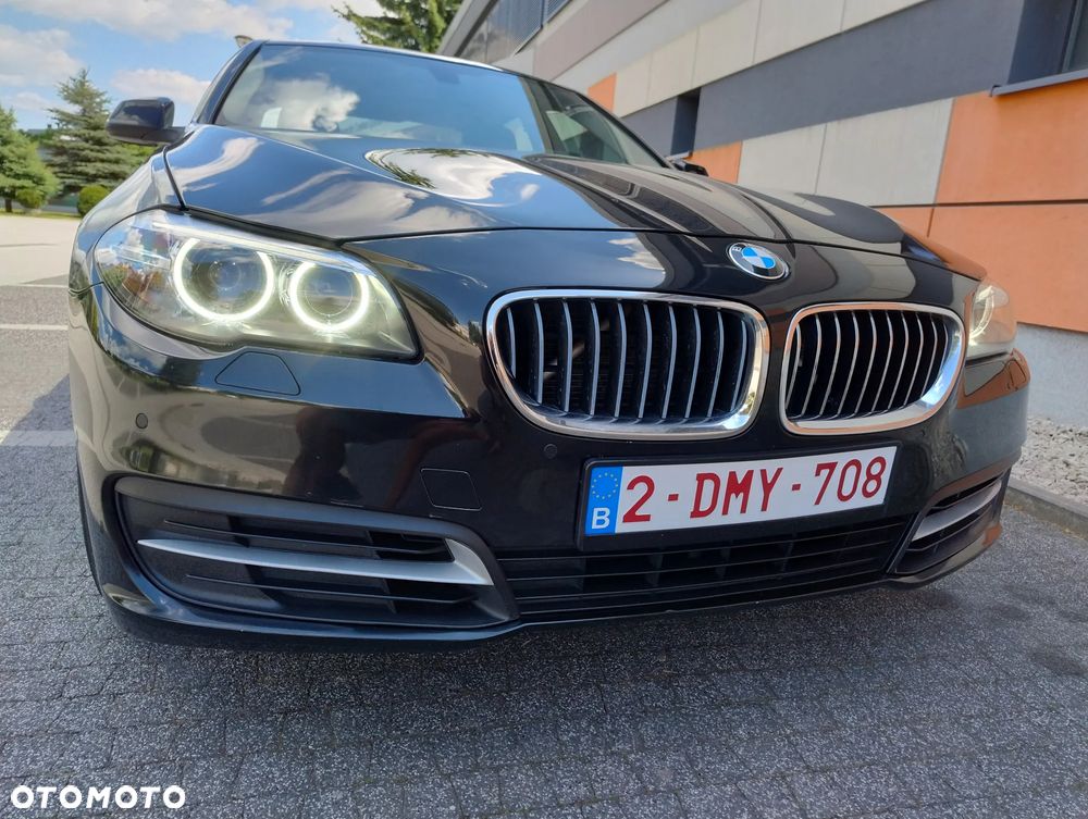 BMW Seria 5 518d - 30