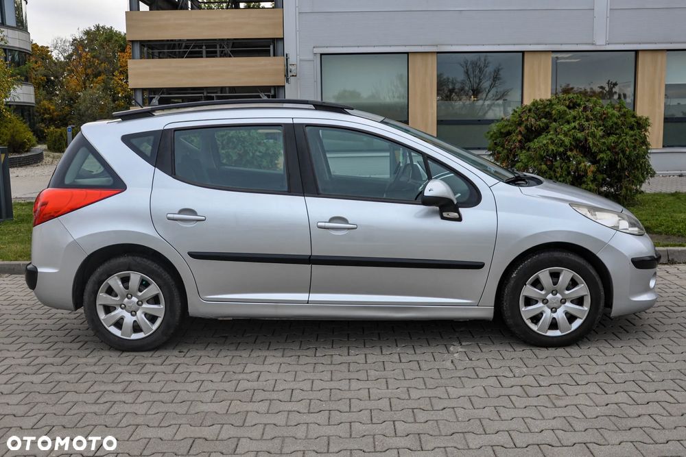 Peugeot 207 - 5