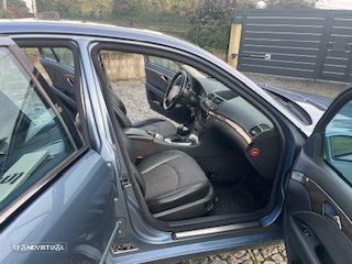 Mercedes-Benz E 220 CDI Avantgarde - 13