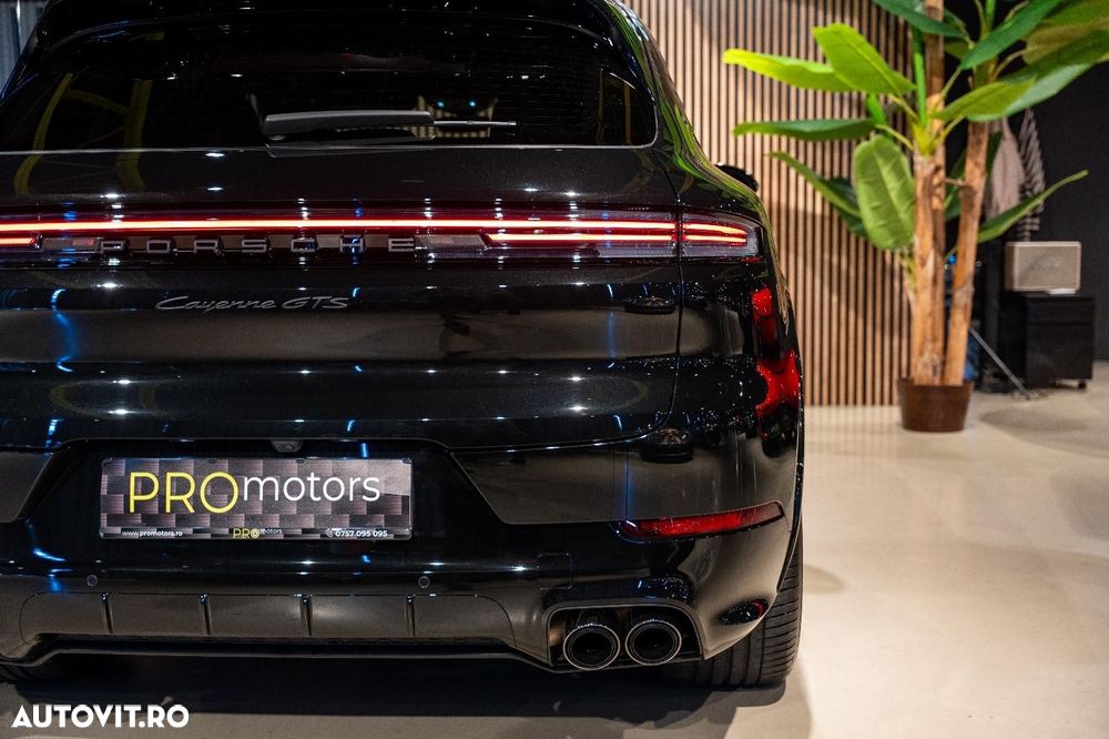Porsche Cayenne GTS - 21