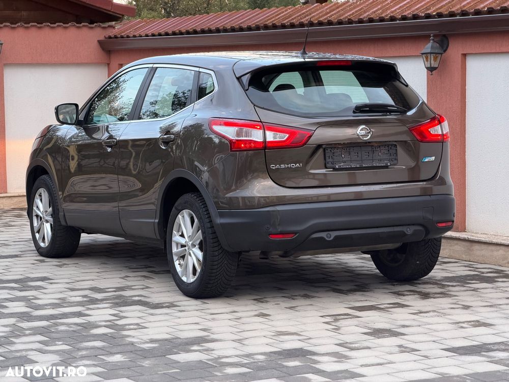 Nissan Qashqai 1.6 DCI Start/Stop X-TRONIC Acenta - 33