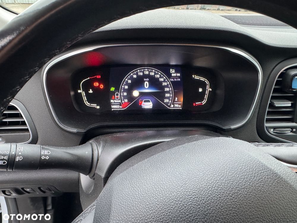 Renault Megane 1.3 TCe FAP Intens - 8