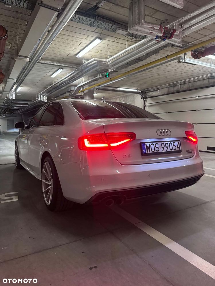 Audi A4 2014 photo 5