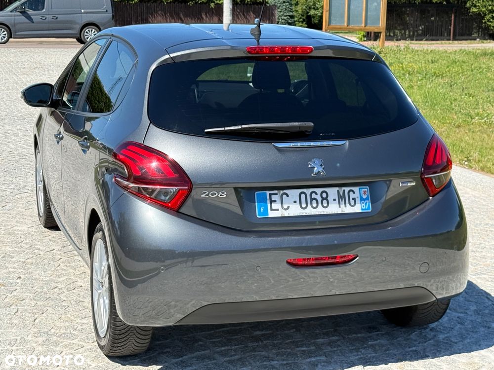 Peugeot 208 1.2 PureTech Style - 2