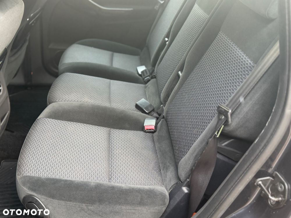 Ford C-MAX 2.0 TDCi DPF Ghia - 9