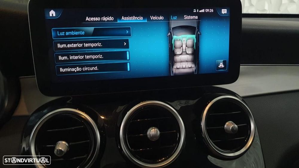 Mercedes-Benz GLC 220 d Coupe 4Matic 9G-TRONIC AMG Line - 28