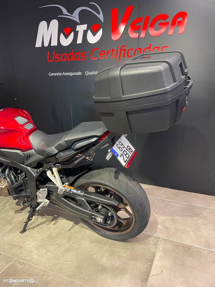 Honda CB 650R - 8