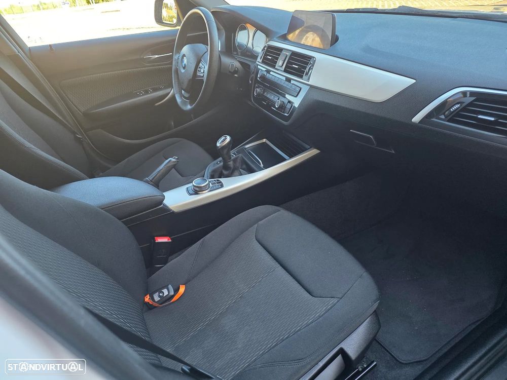 BMW 116 i Advantage - 21