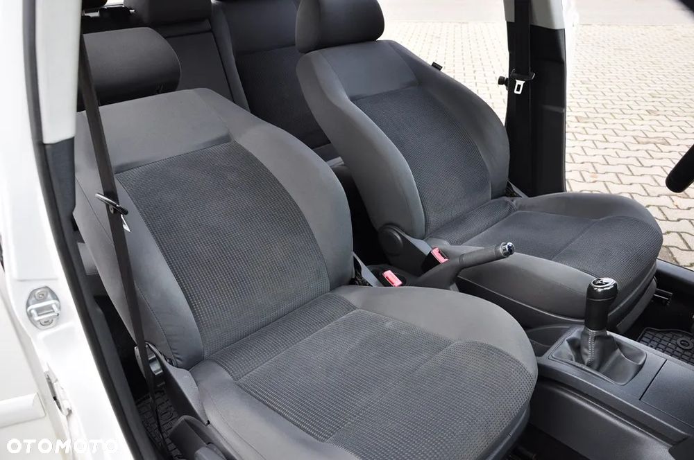 Volkswagen Polo 1.4 Comfortline - 6