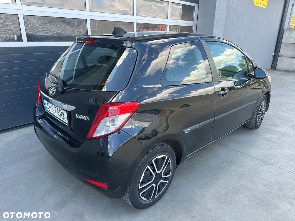 Toyota Yaris 1.0 Luna - 7