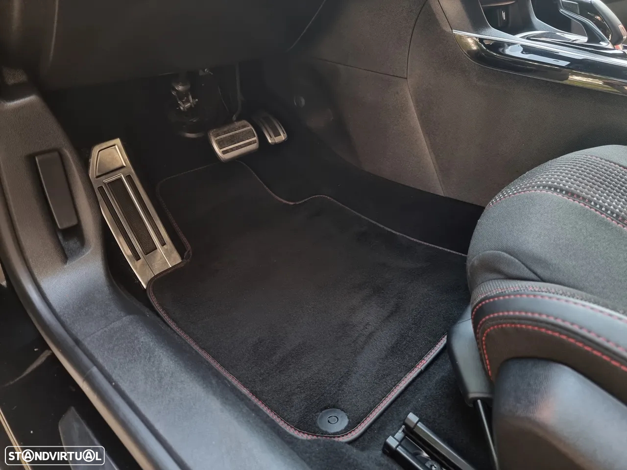 Peugeot 308 1.2 PureTech GT Line EAT8 - 11