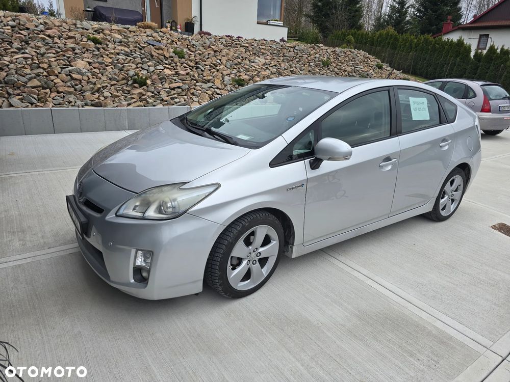 Toyota Prius 1.8 HSD Luna - 1