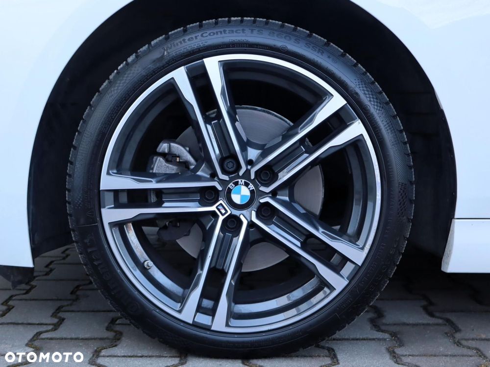 BMW Seria 2 218i M Sport - 4