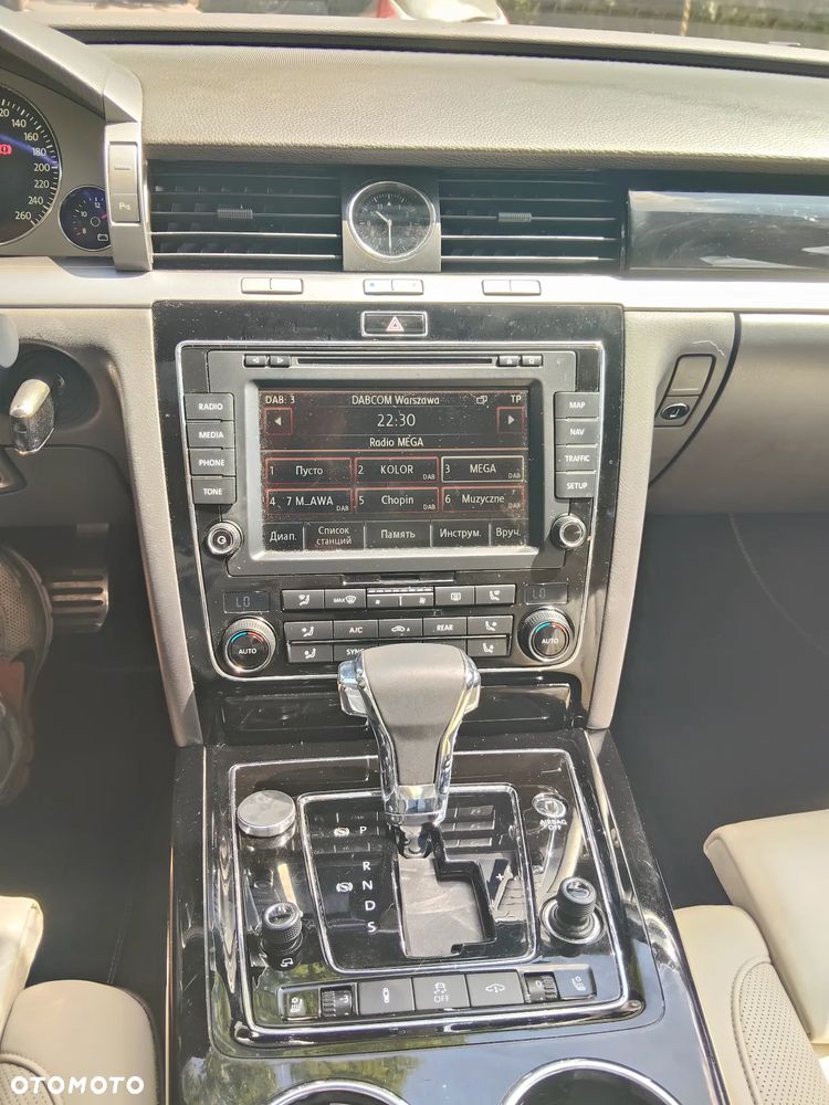 Volkswagen Phaeton 3.0 V6 TDI DPF 4MOTION Automatik (5 Sitzer) - 16