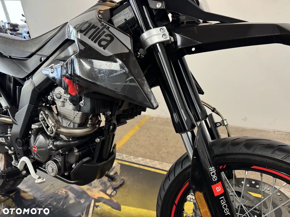 Aprilia SX - 9