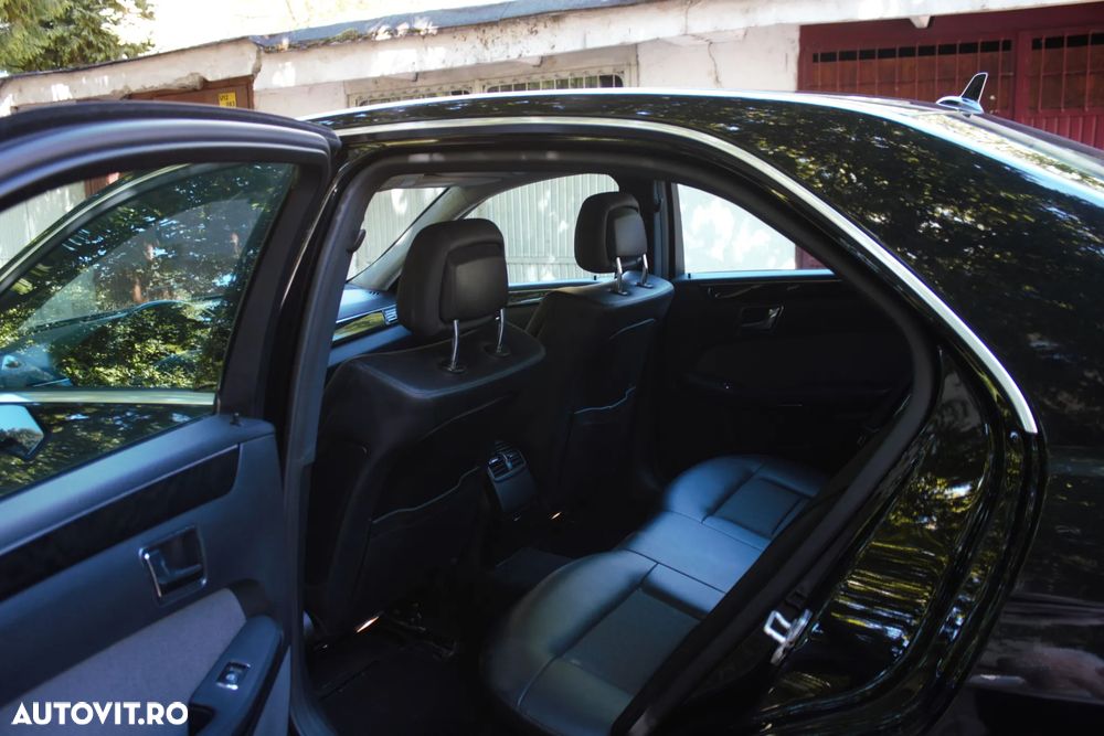 Mercedes-Benz E 220 CDI Avantgarde - 21