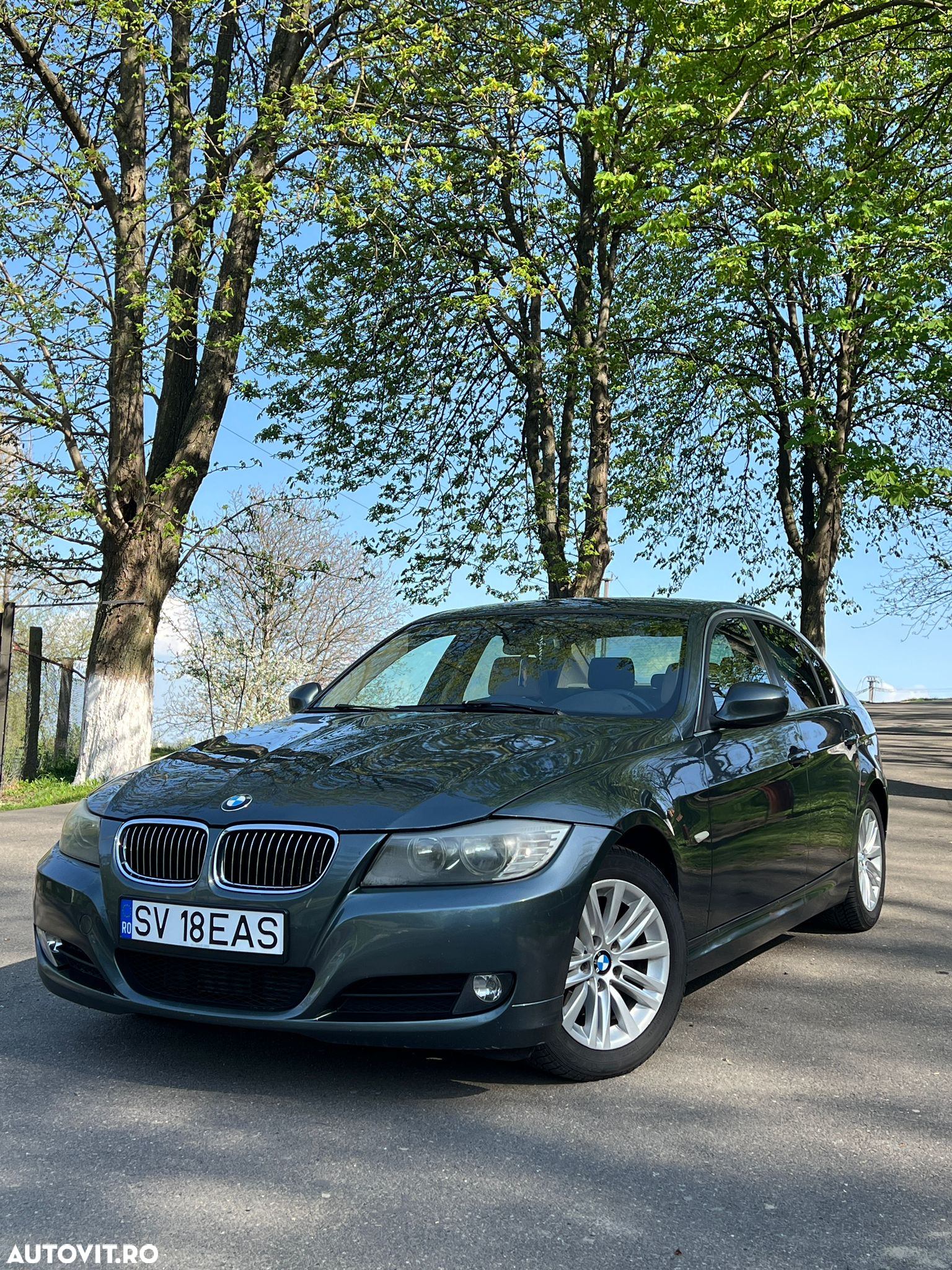 BMW Seria 3 318d - 2