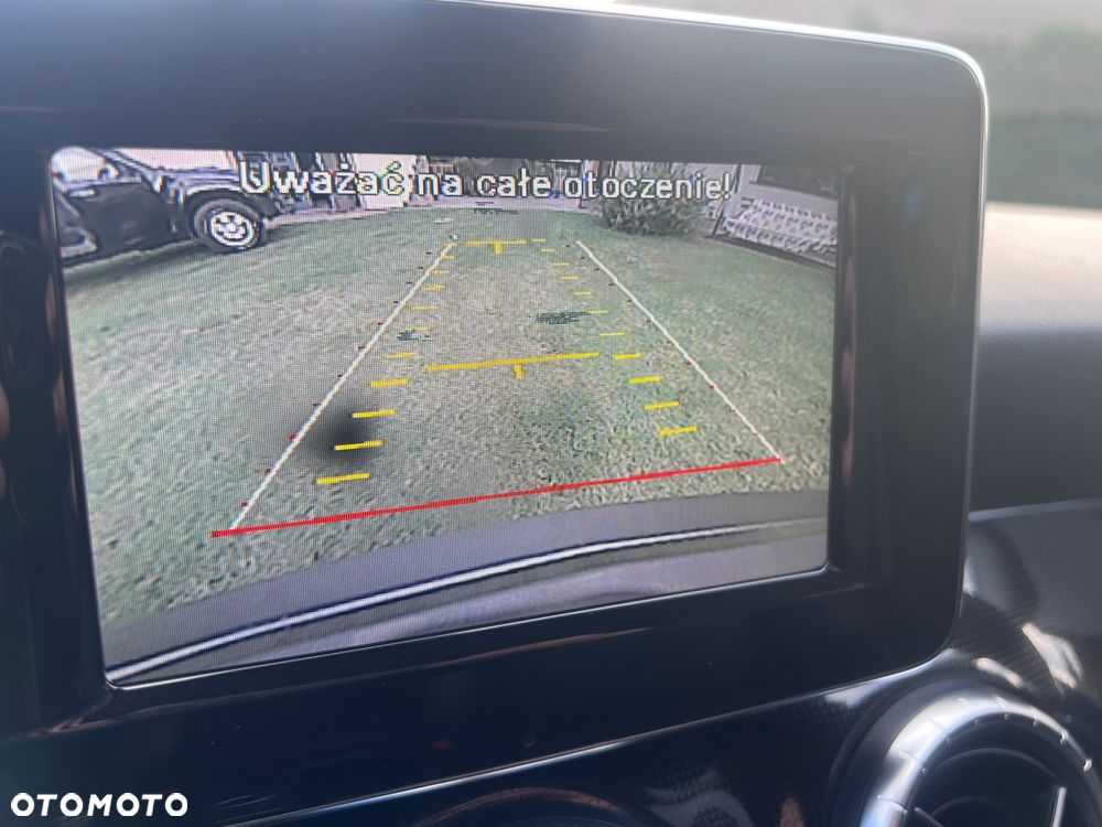 Mercedes-Benz CLA 220 CDI 7G-DCT - 24