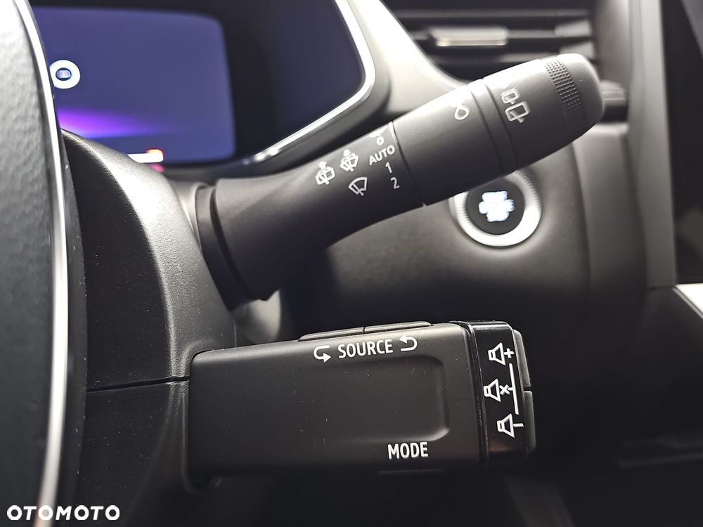 Renault Captur 1.0 TCe Techno - 12