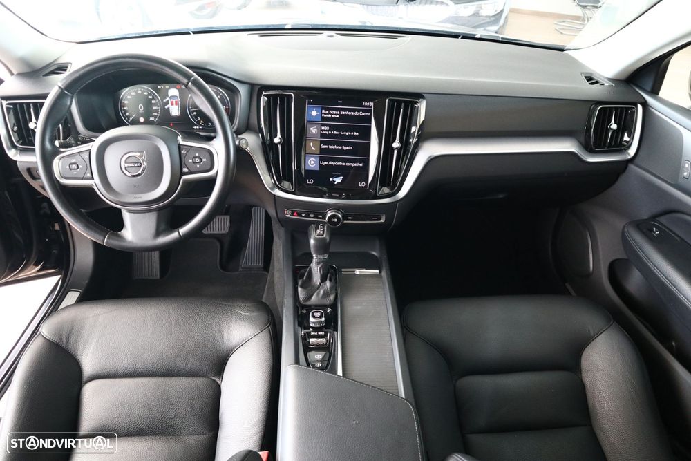 Volvo V60 2.0 D4 Momentum Geartronic - 13